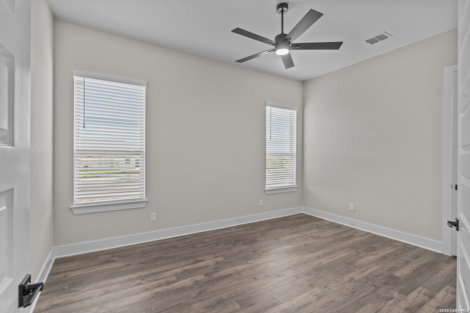 521 Lago Landing San Antonio TX 78263