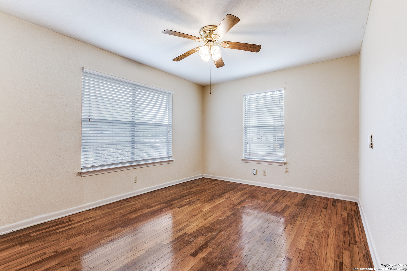 310 Chipinque San Antonio TX 78237