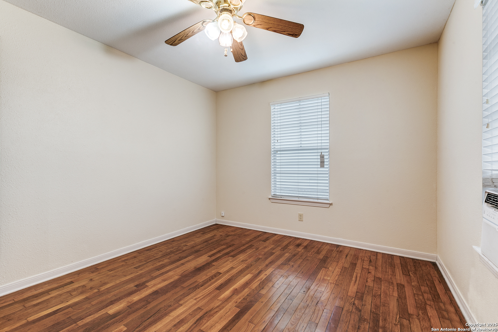 310 Chipinque San Antonio TX 78237