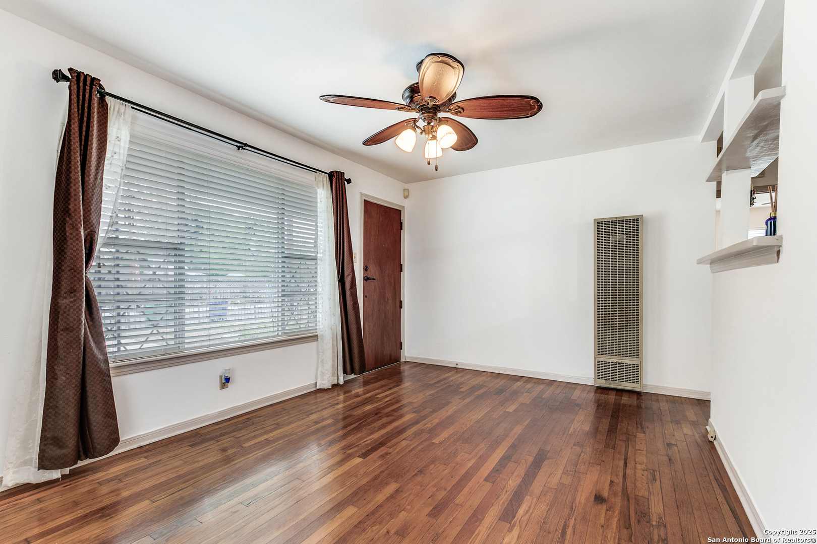 310 Chipinque San Antonio TX 78237