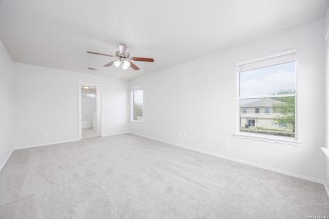 527 Bridle Ridge San Antonio TX 78227