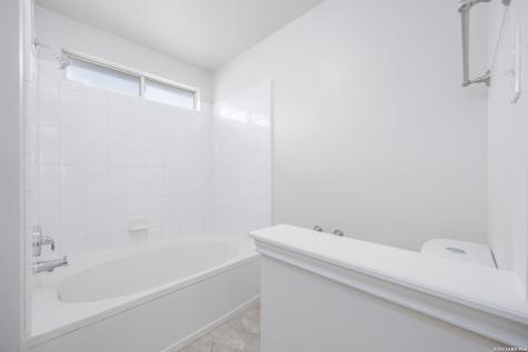 527 Bridle Ridge San Antonio TX 78227
