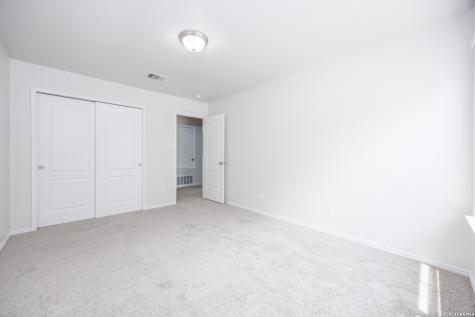 527 Bridle Ridge San Antonio TX 78227