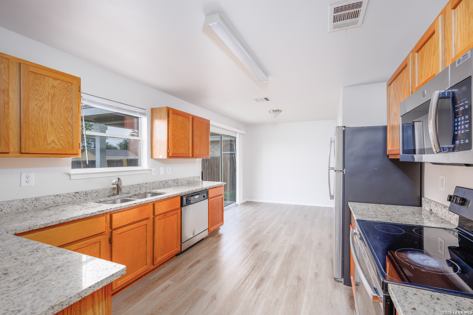 527 Bridle Ridge San Antonio TX 78227