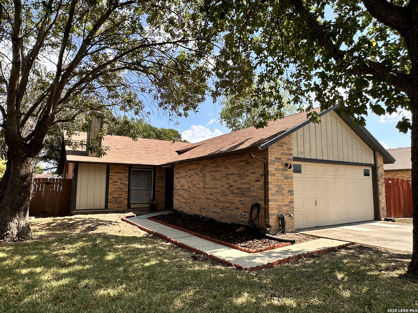 5742 Larkdale Drive San Antonio TX 78233
