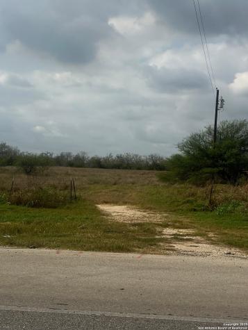 500 S Nixon Avenue Nixon TX 78140