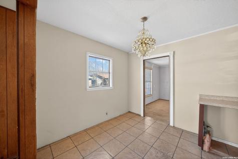 843 Hoover Avenue San Antonio TX 78225