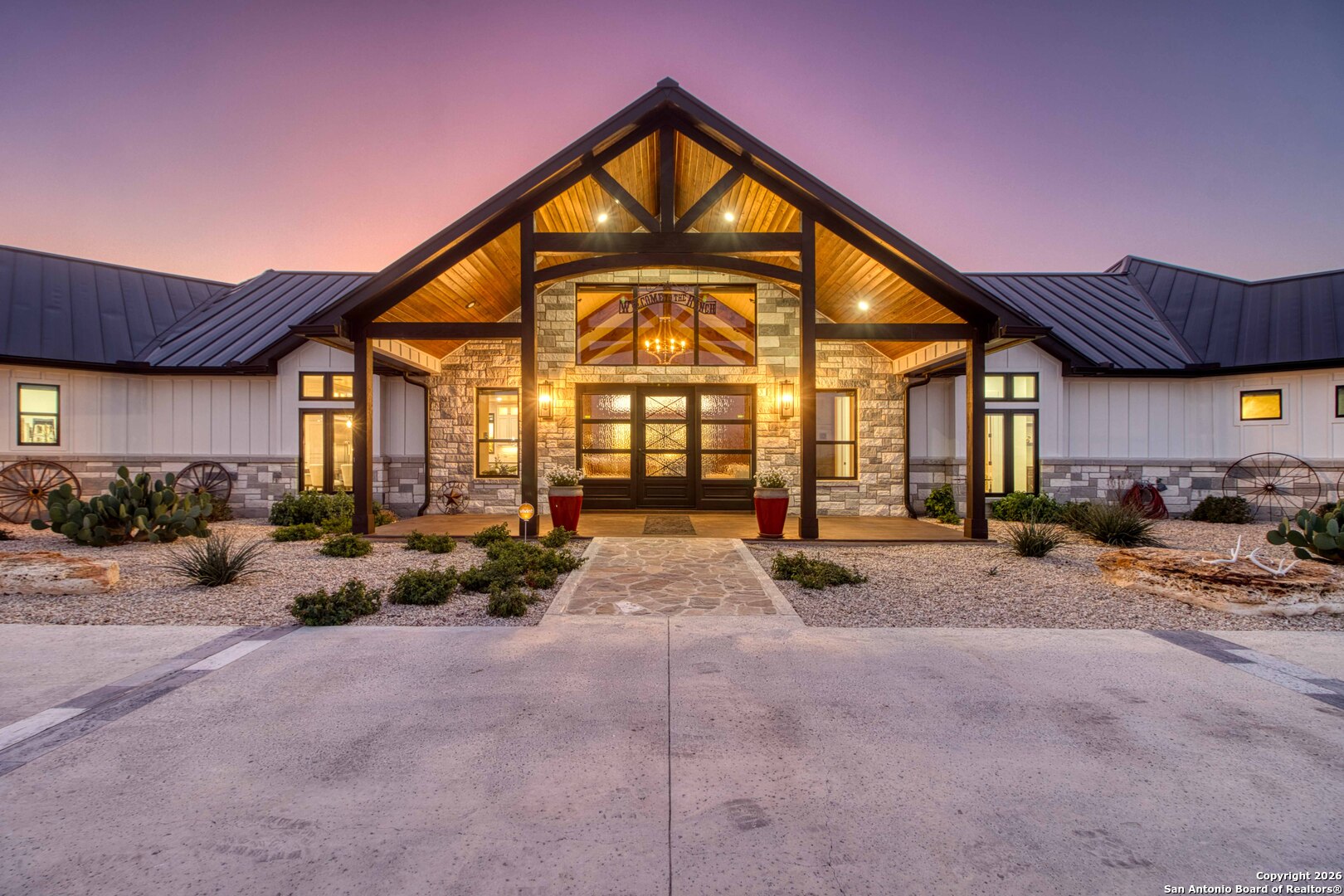 2021 Fm 3240 Bandera TX 78003