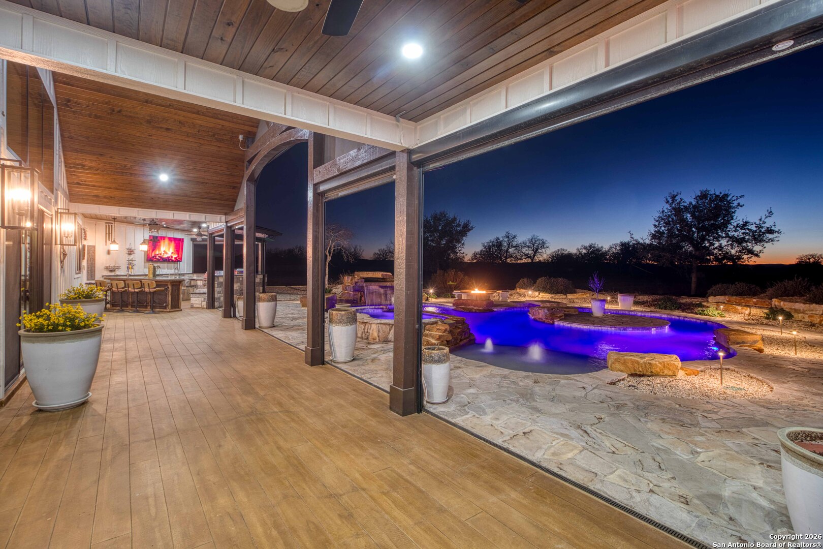 2021 Fm 3240 Bandera TX 78003