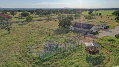 2021 Fm 3240 Bandera TX 78003