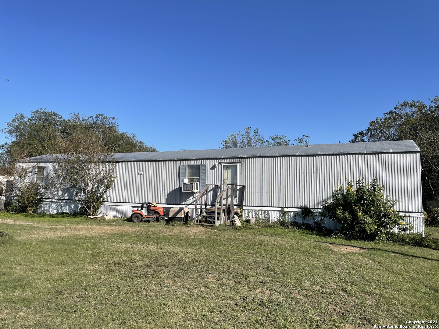 5996 Fm 1628 Adkins TX 78101