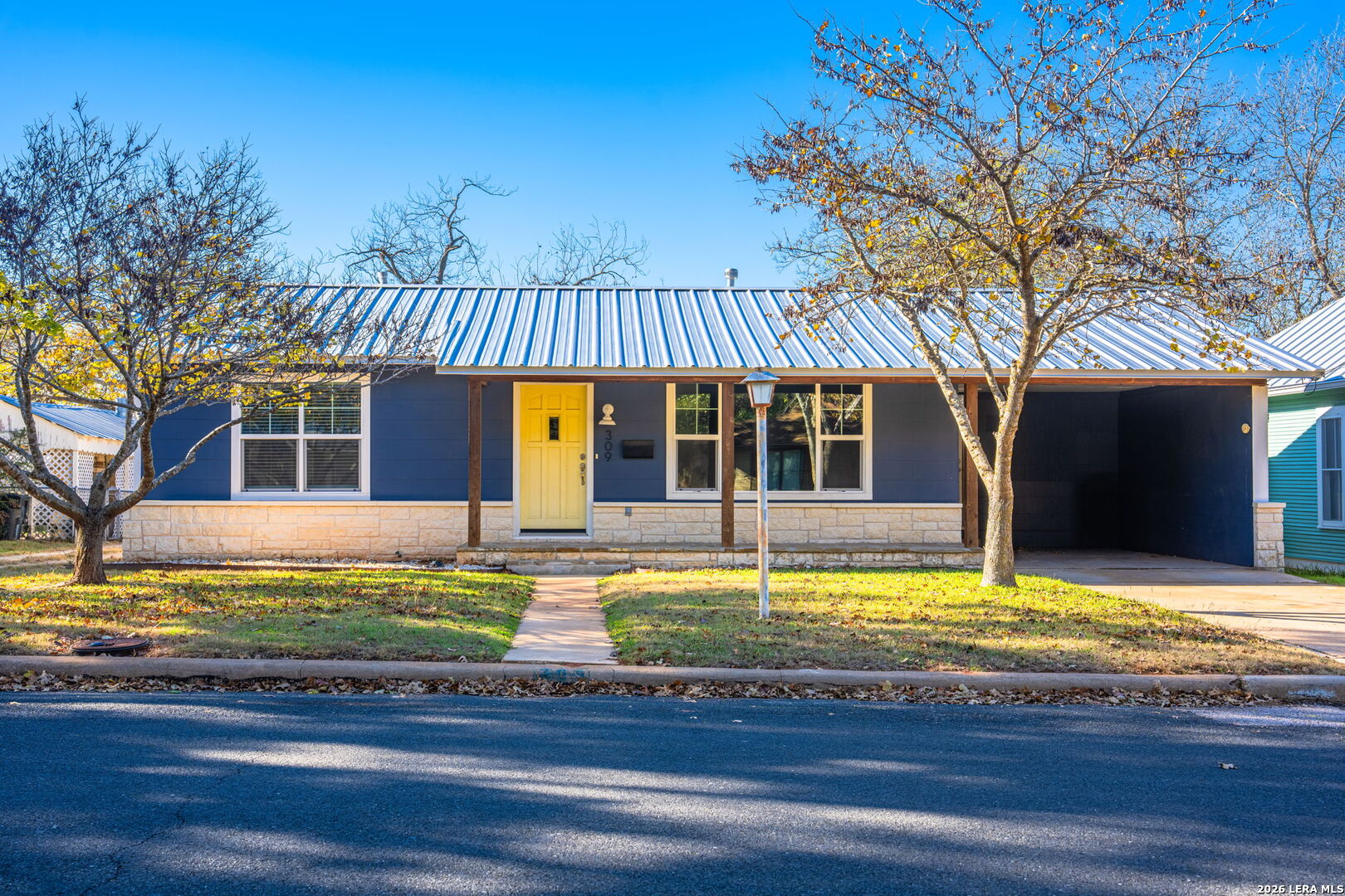 309 W College Street Fredericksburg TX 78624