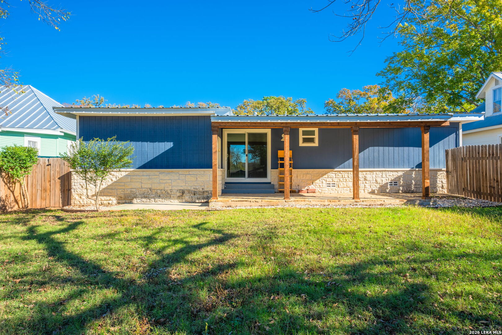 309 W College Street Fredericksburg TX 78624
