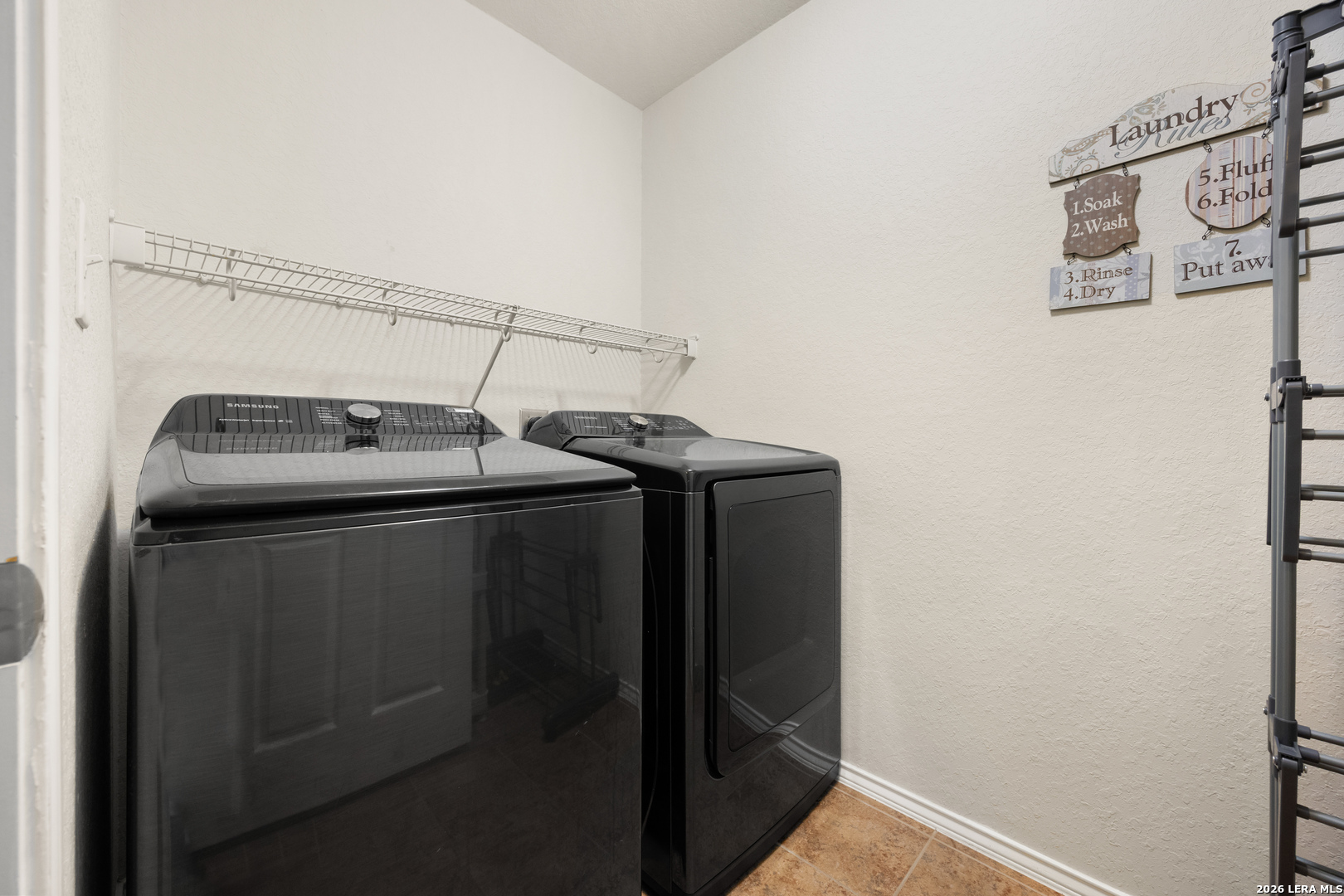 7418 Derby Vista Selma TX 78154