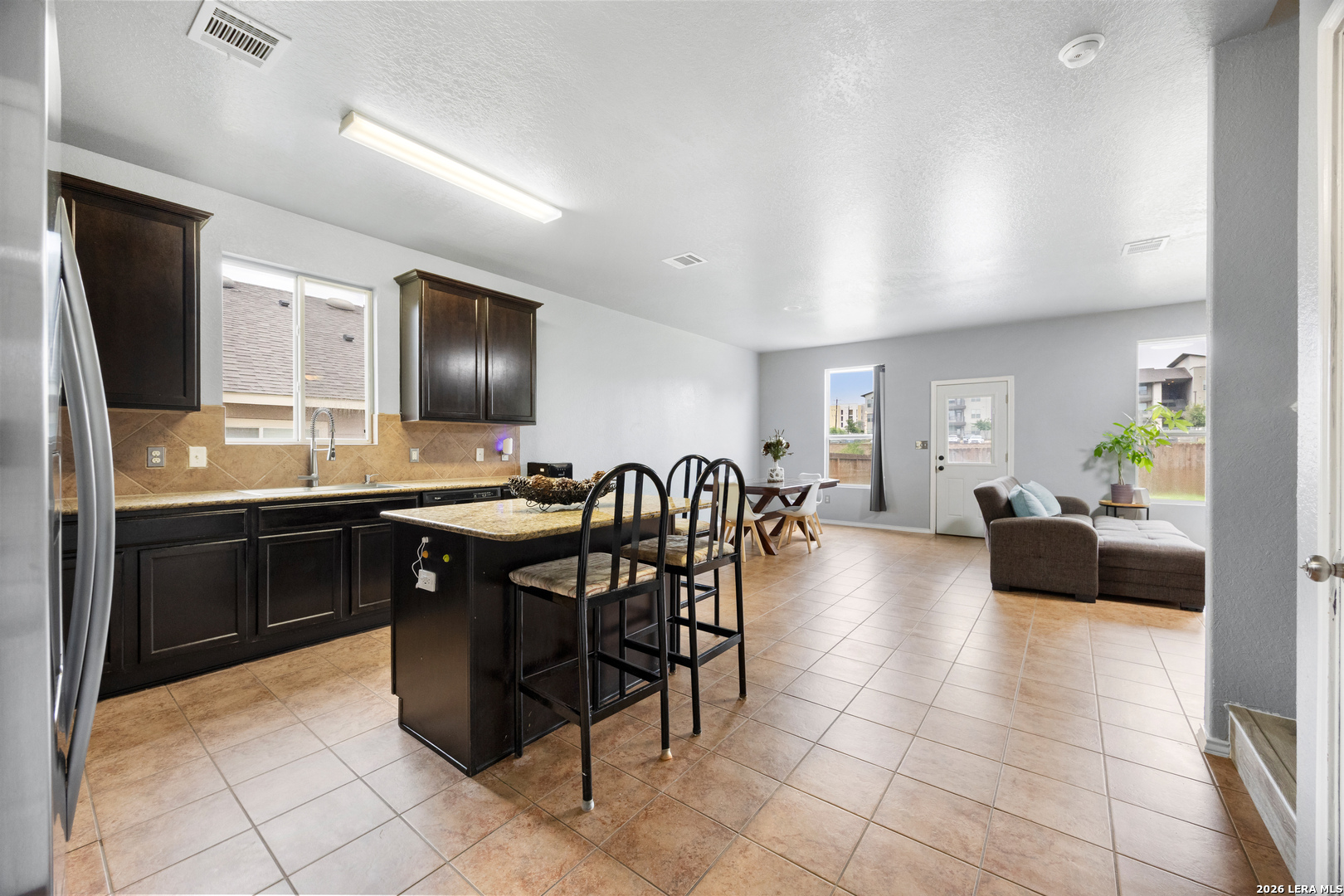 7418 Derby Vista Selma TX 78154
