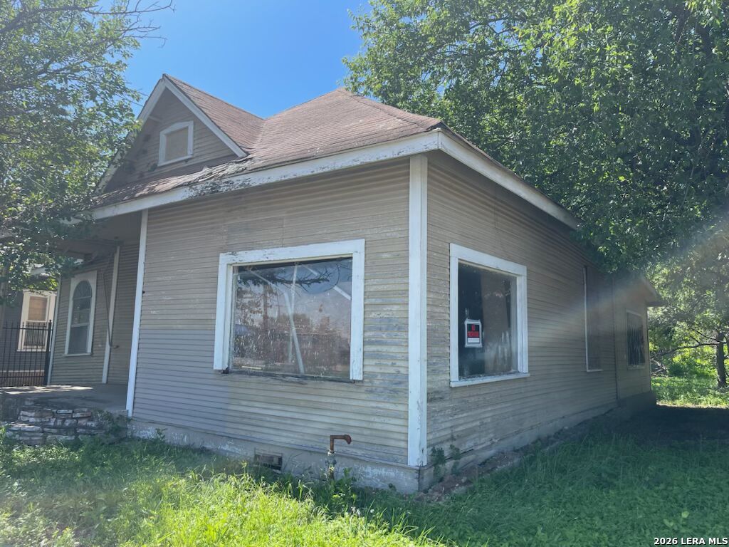 718 W Baylor San Antonio TX 78204