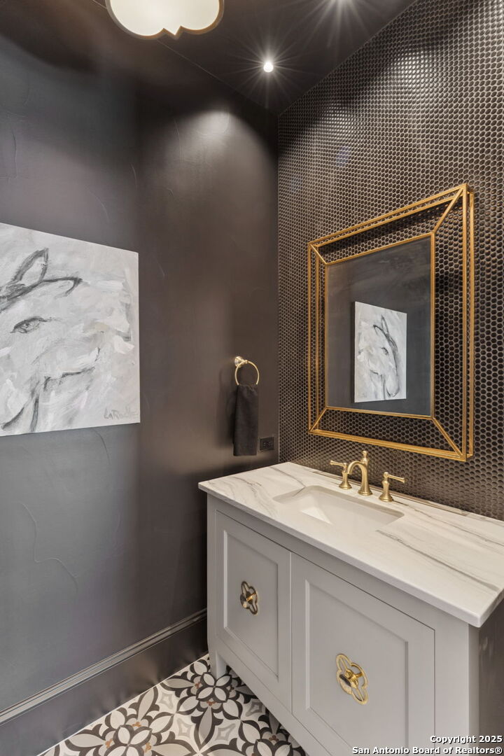 27285 Toutant Beauregard Road Boerne TX 78006