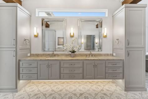 27285 Toutant Beauregard Road Boerne TX 78006