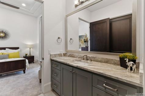 27285 Toutant Beauregard Road Boerne TX 78006