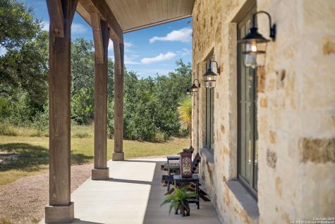 27285 Toutant Beauregard Road Boerne TX 78006