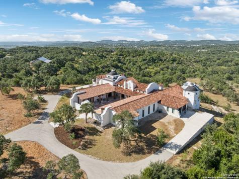 27285 Toutant Beauregard Road Boerne TX 78006
