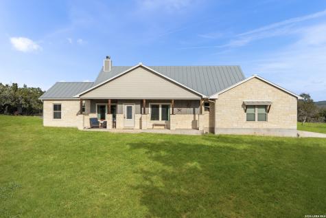 789 Privilege Estates Pipe Creek TX 78063