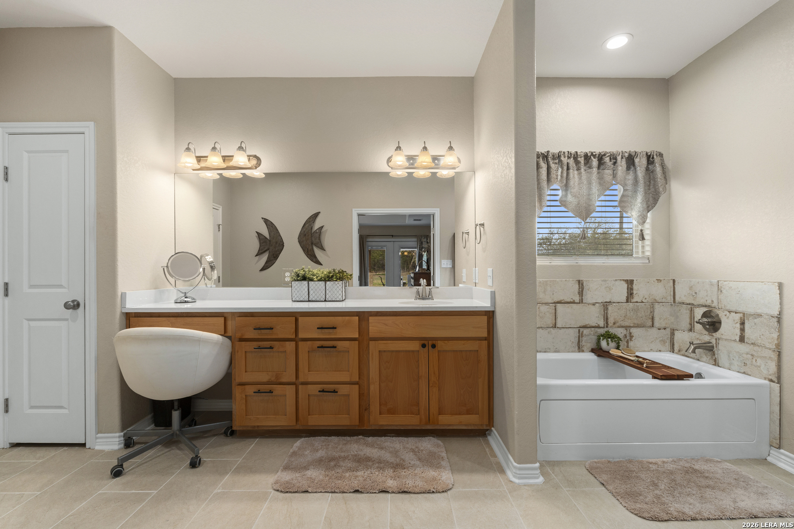 789 Privilege Estates Pipe Creek TX 78063