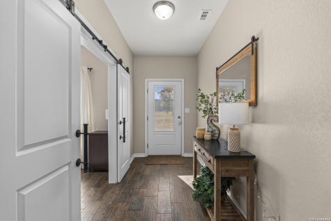 789 Privilege Estates Pipe Creek TX 78063