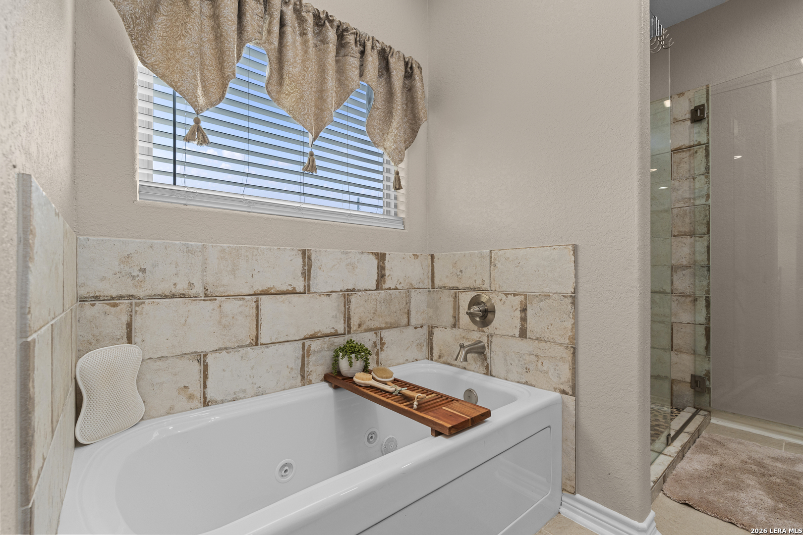 789 Privilege Estates Pipe Creek TX 78063