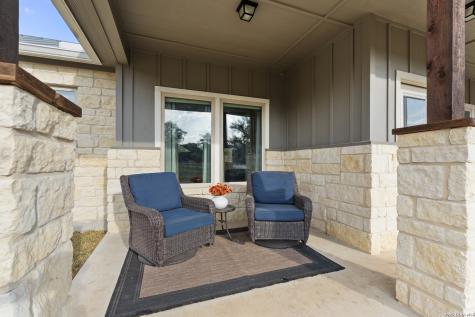 789 Privilege Estates Pipe Creek TX 78063