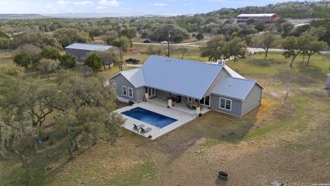 789 Privilege Estates Pipe Creek TX 78063