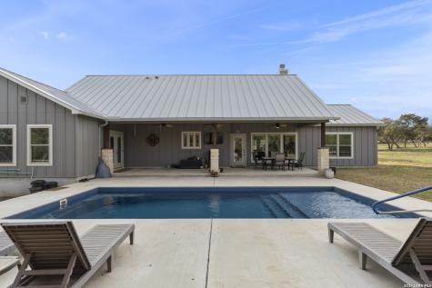 789 Privilege Estates Pipe Creek TX 78063