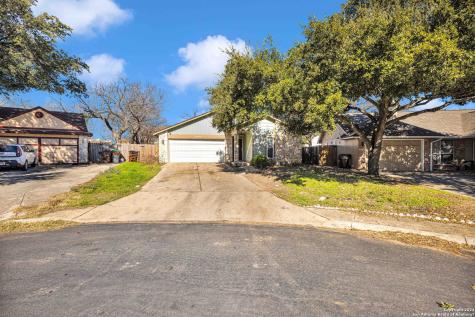 11435 Black Fox Drive San Antonio TX 78245