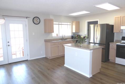 7142 Teton Ridge San Antonio TX 78233