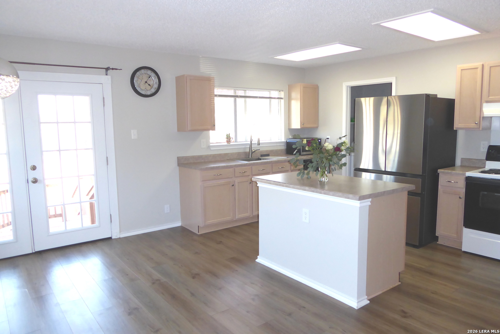 7142 Teton Ridge San Antonio TX 78233