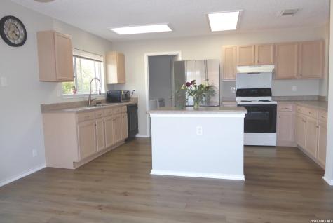 7142 Teton Ridge San Antonio TX 78233