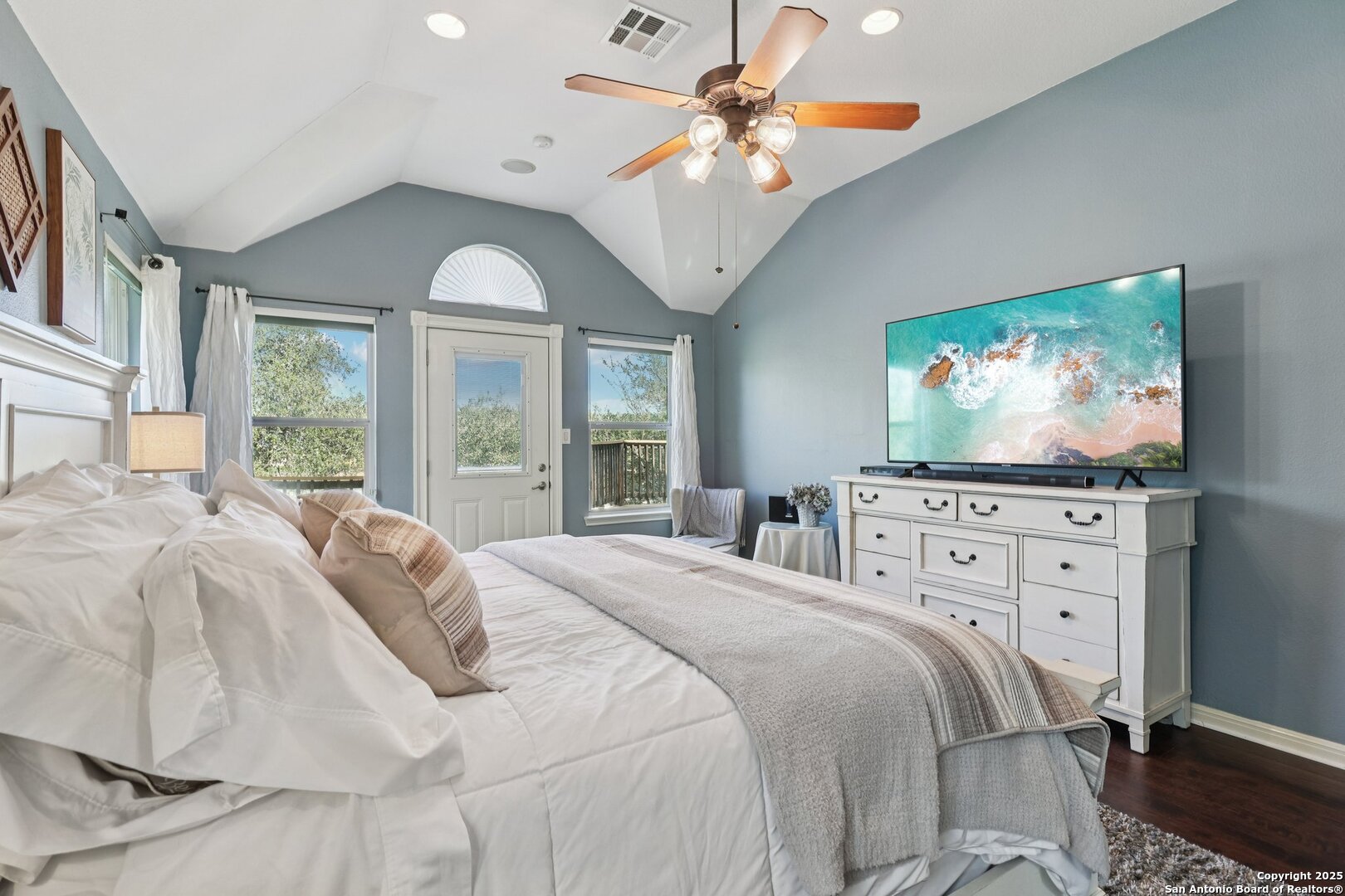 407 Mesa Canyon San Antonio TX 78258