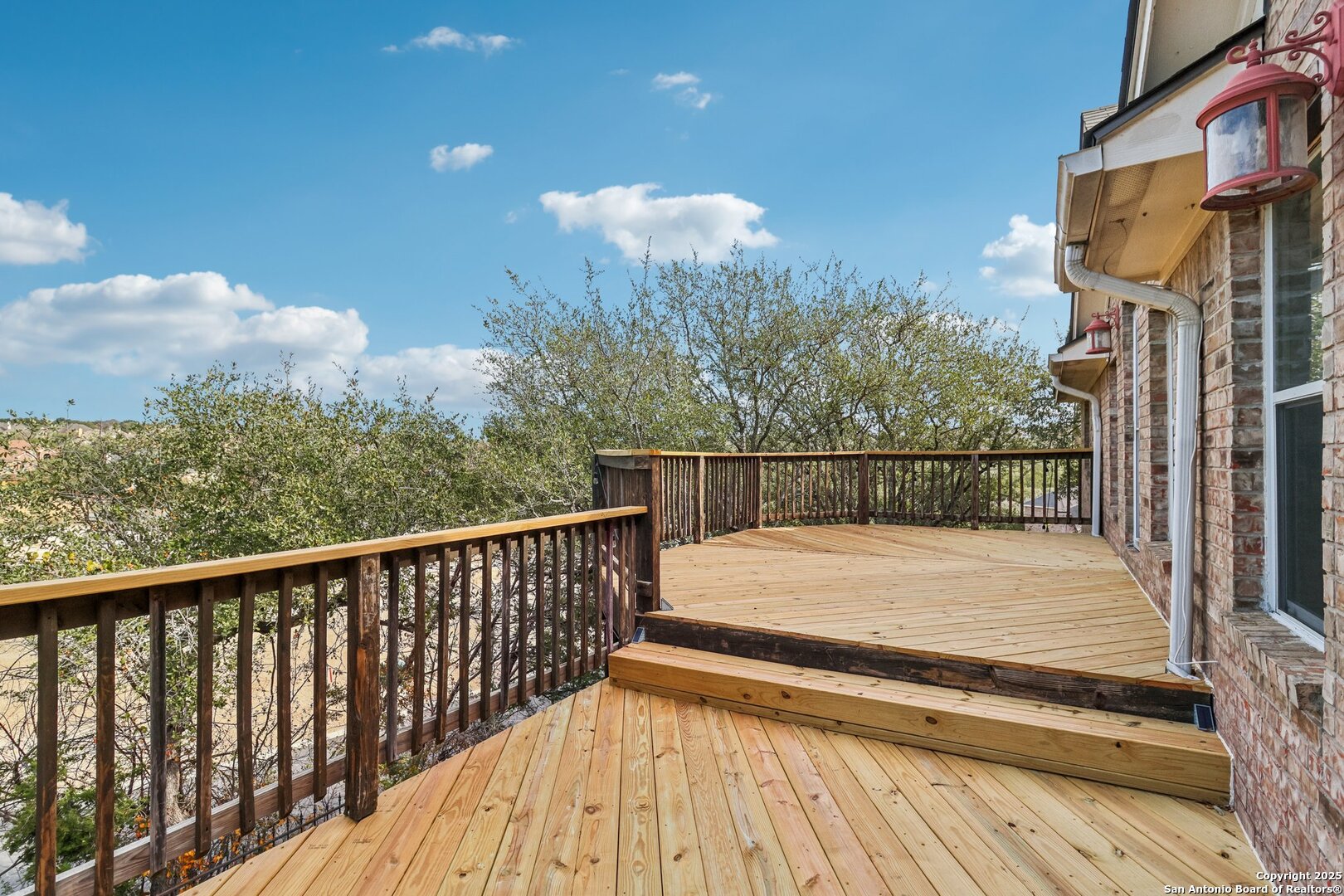 407 Mesa Canyon San Antonio TX 78258