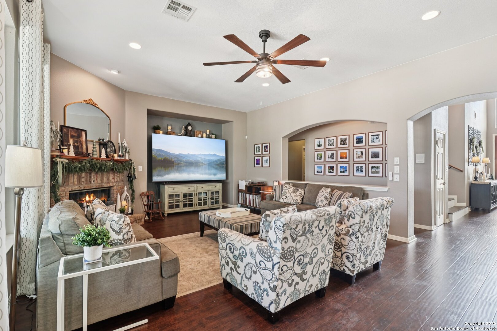 407 Mesa Canyon San Antonio TX 78258