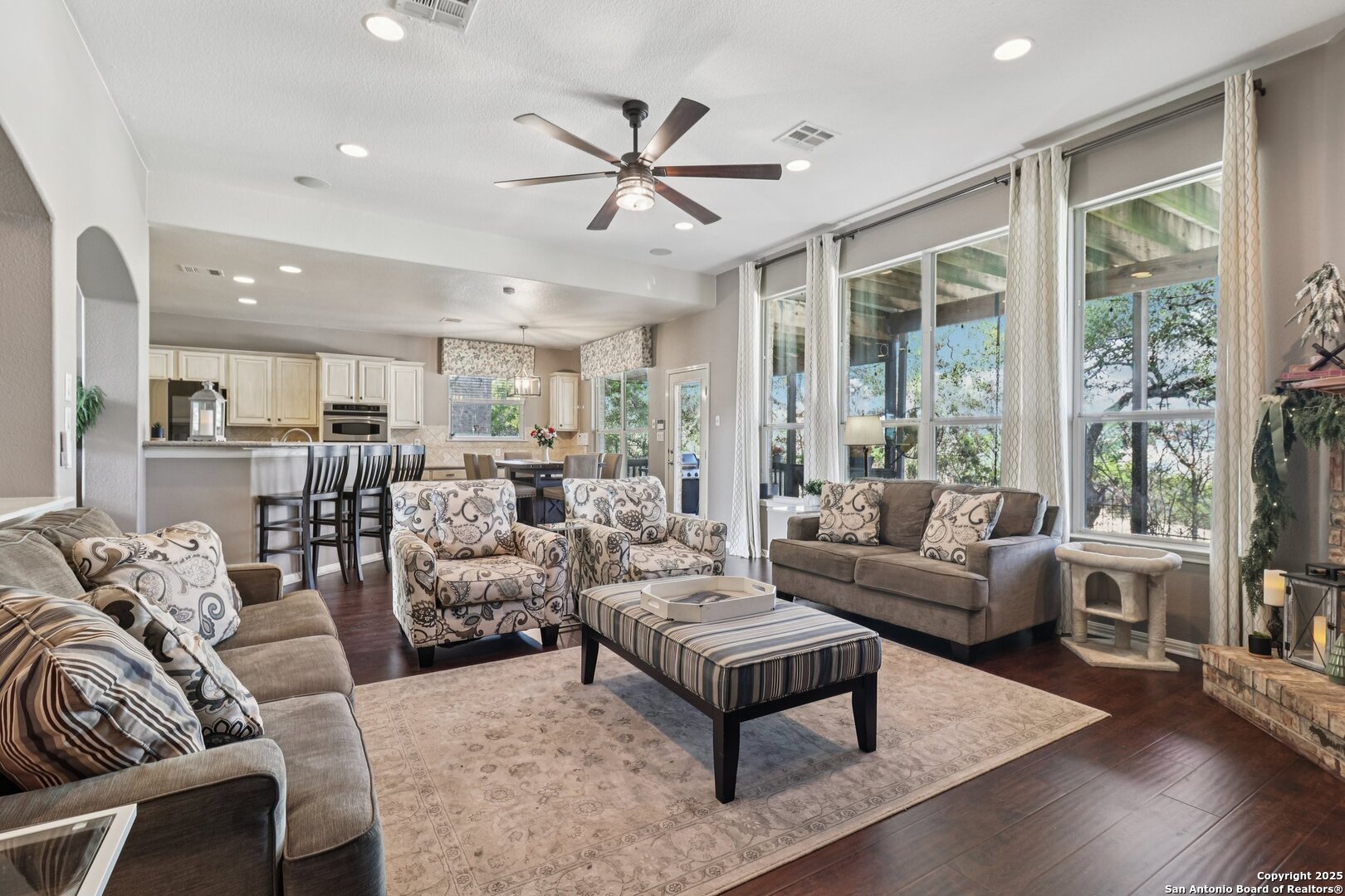 407 Mesa Canyon San Antonio TX 78258