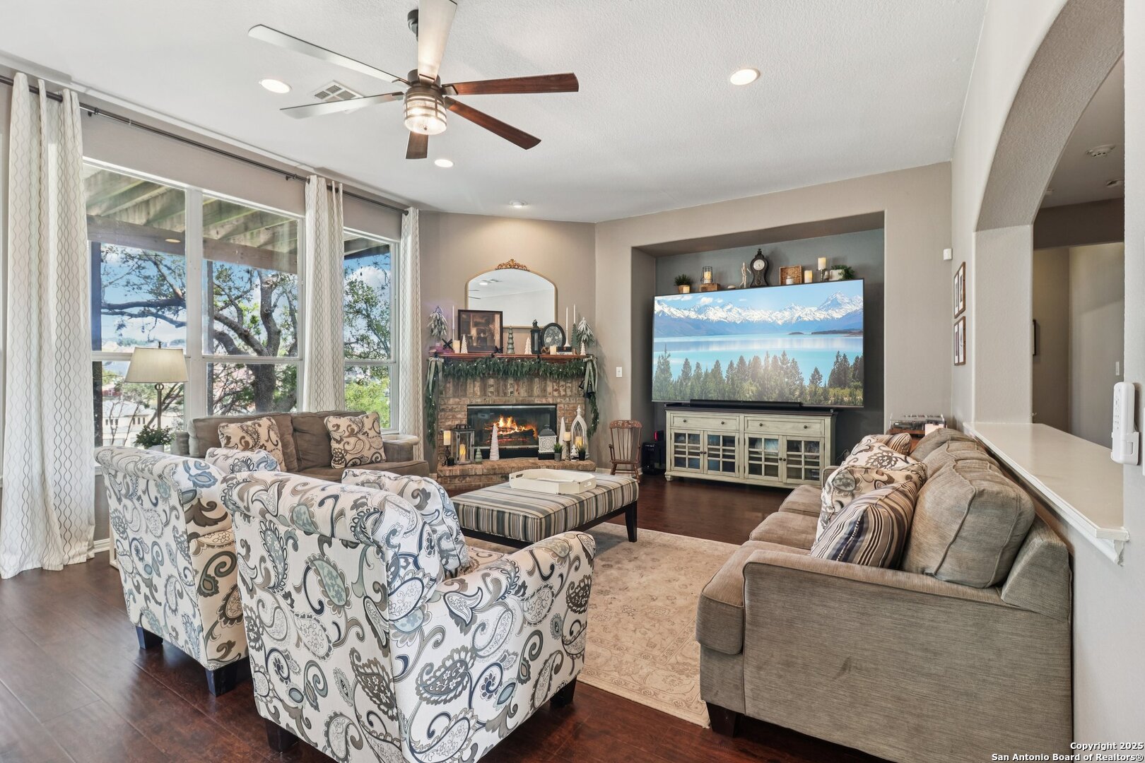 407 Mesa Canyon San Antonio TX 78258