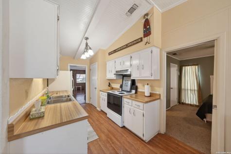 3706 Petry Drive Kirby TX 78219