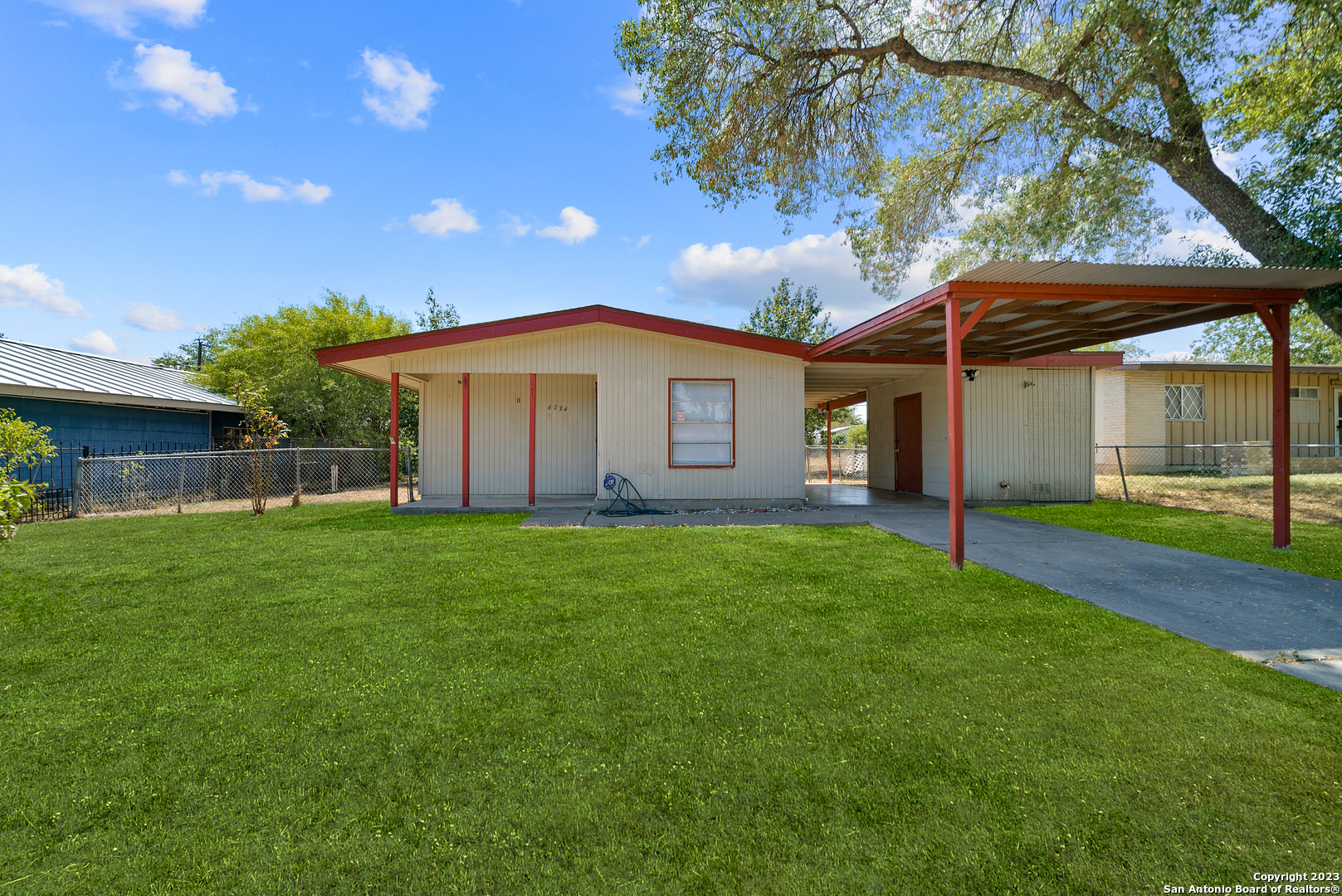 6134 Deer Valley Drive San Antonio TX 78242