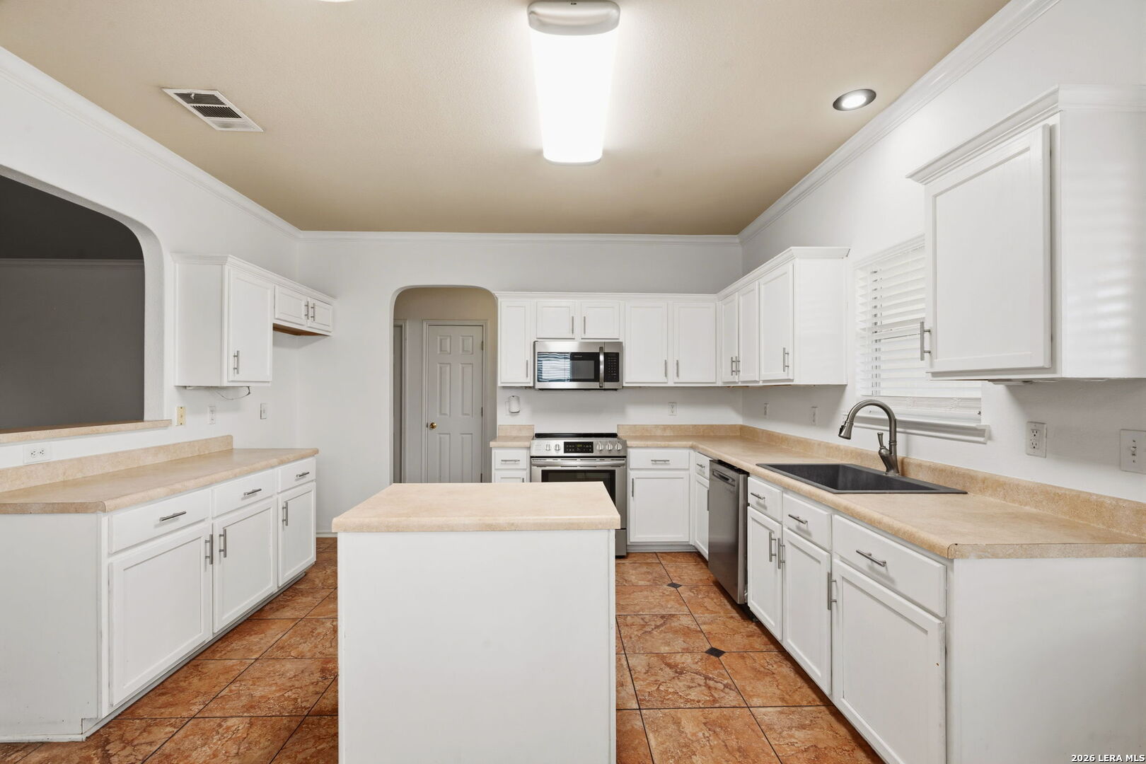 9844 Cactus Valley San Antonio TX 78254