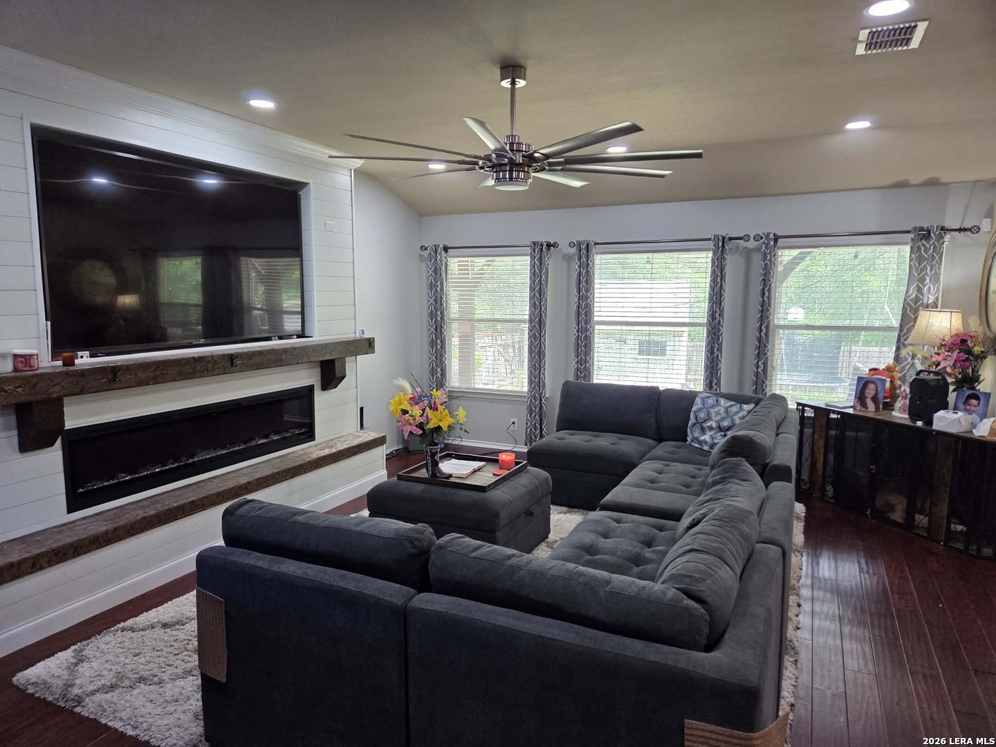 7830 Bur Oak Way San Antonio TX 78223