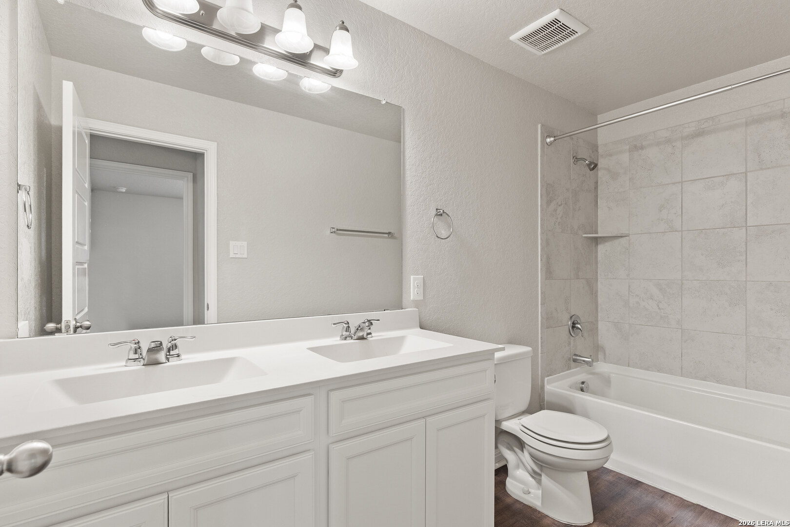 121 Abbeydell Boerne TX 78015