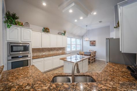 3710 River Falls San Antonio TX 78259