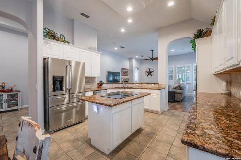3710 River Falls San Antonio TX 78259