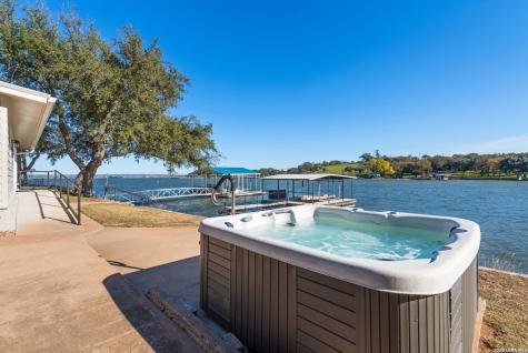 516 Island Lodges Buchanan Dam TX 78609