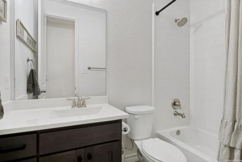 183 Cimarron Creek Boerne TX 78006